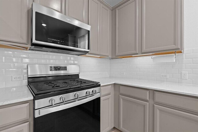 Photo - 146 Grace Lilly Dr