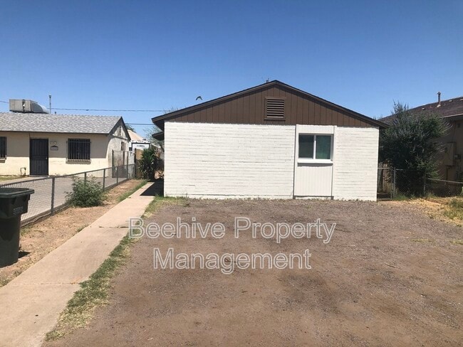 Building Photo - 2530 E Atlanta Ave Rental