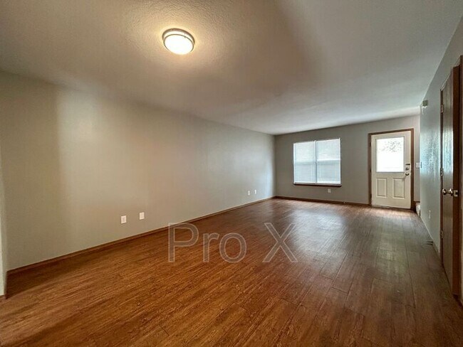 Photo - 1450 E Sequoyah Ct