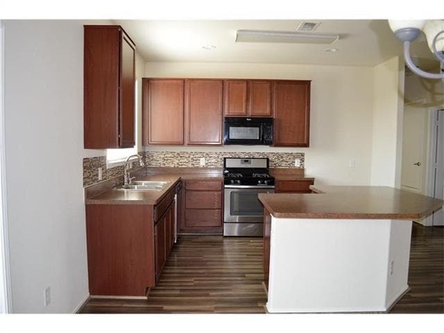 Photo - 9028 Greene Dr