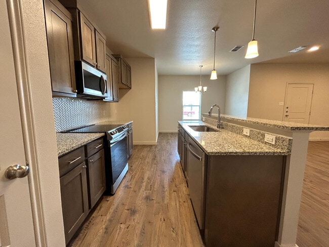 Photo - 2603 135th St