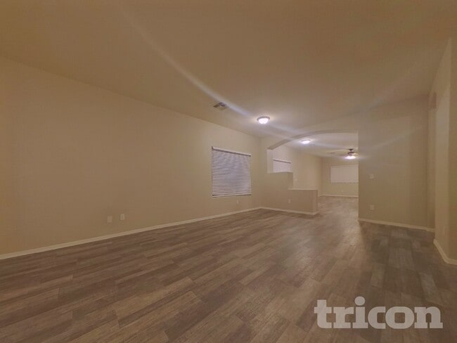 Photo - 11910 W Jackson St