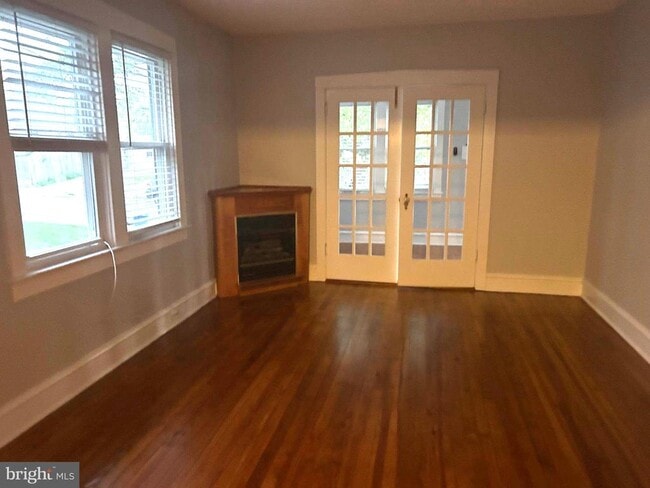 Photo - 316 Bowers Ave