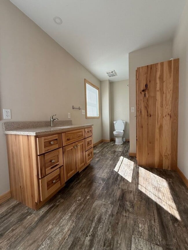 Photo - 407 W Arnold St Unit 407 West Arnold - Lower