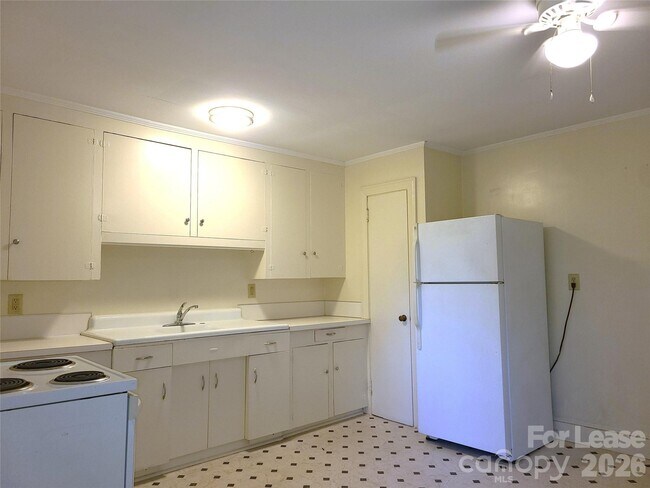 Photo - 2245 Crescent Ave Unit 4