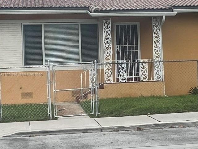 Building Photo - 401 NW 69th St Unit 1