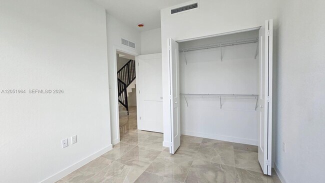 1305 NW 4th Ter