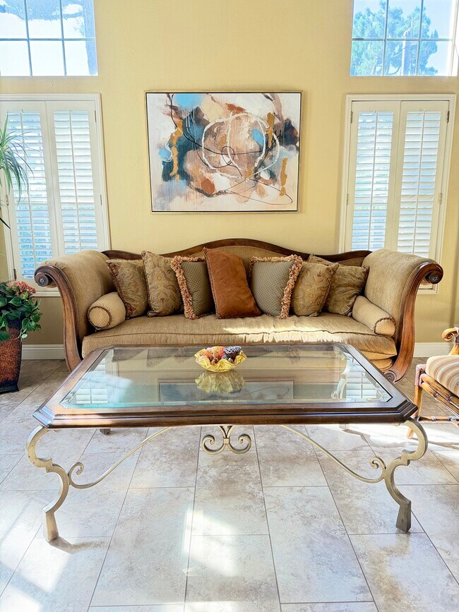 Photo - 2356 Cll Petula