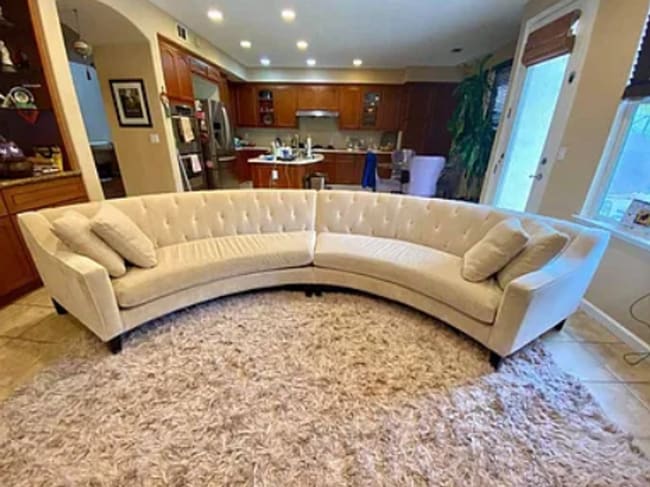 Photo - Beautiful & Spacious 5bd House