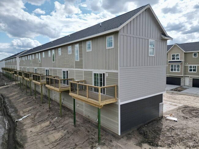 Photo - Walnut Crest Townhomes