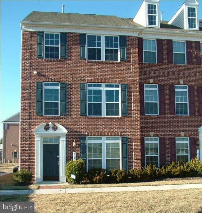 Photo - 1031 Ironwood Ln Townhome
