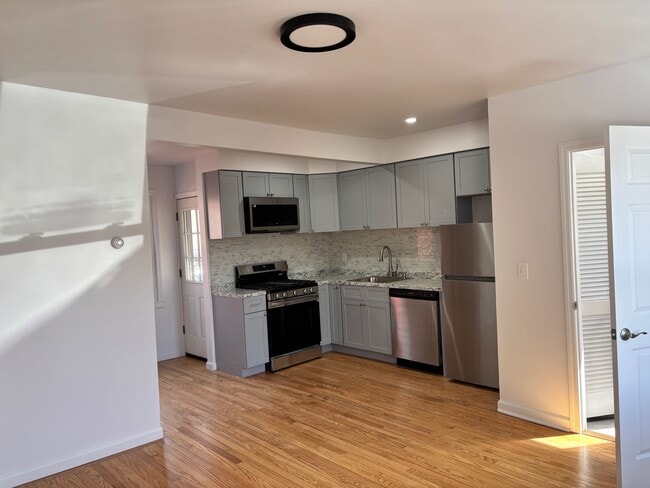 Photo - 5 Union St Unit 5