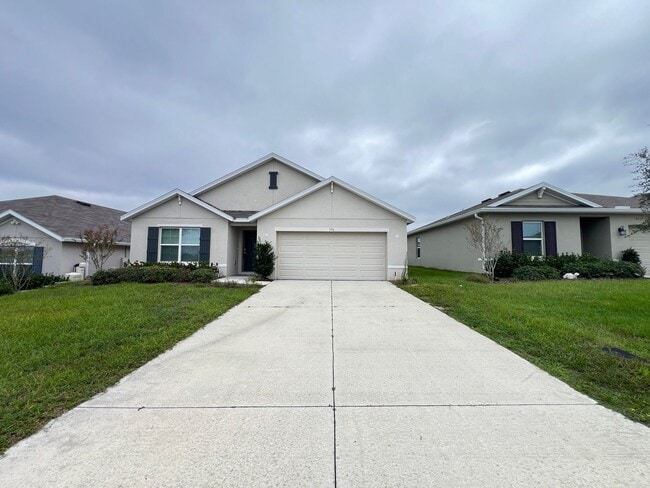 4 Bedroom, 2 Bathroom Home in the Highly D... - 4 Bedroom, 2 Bathroom Home in the Highly D...