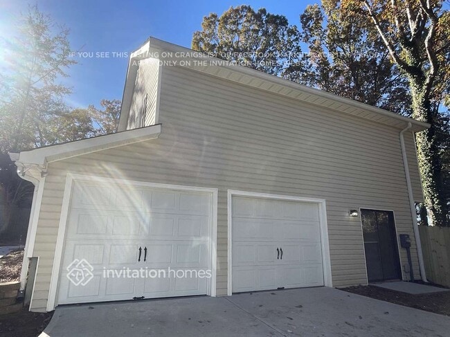 Photo - 2206 Arbor Forest Trail SW