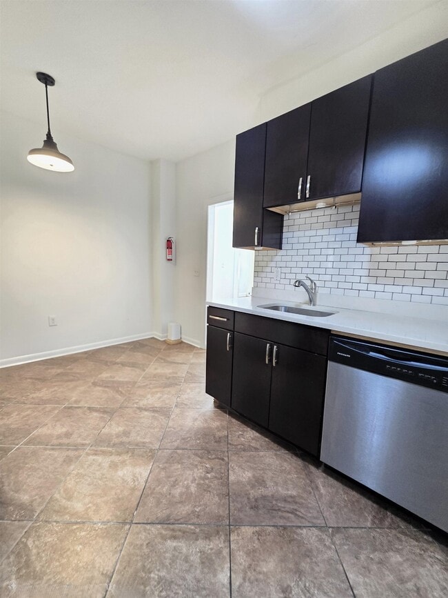Photo - 331 79th St Unit 11