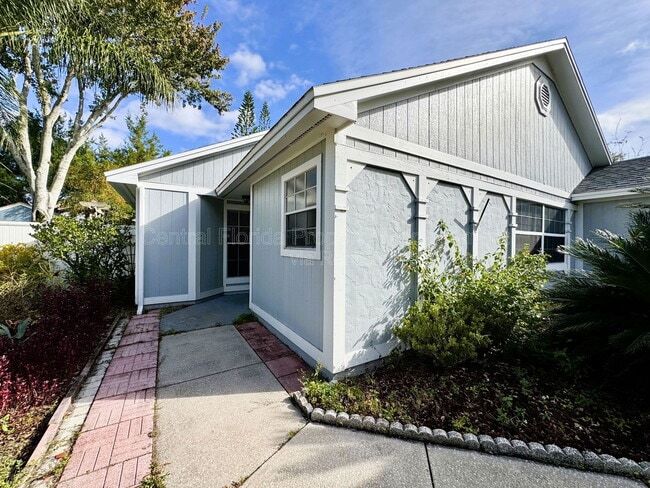 Photo - 153 Becky Thatcher Ct