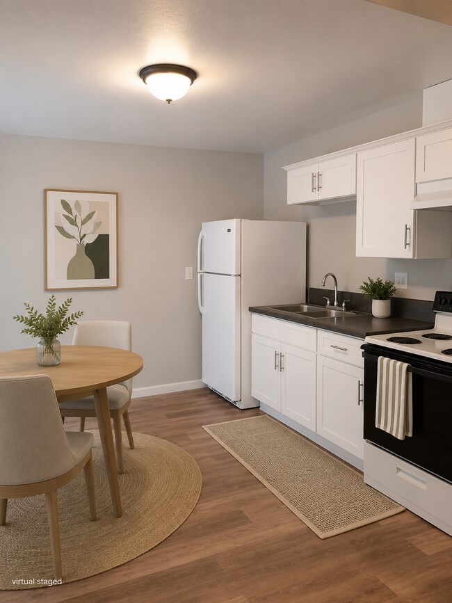 4373 N Chestnut Ave Unit 0