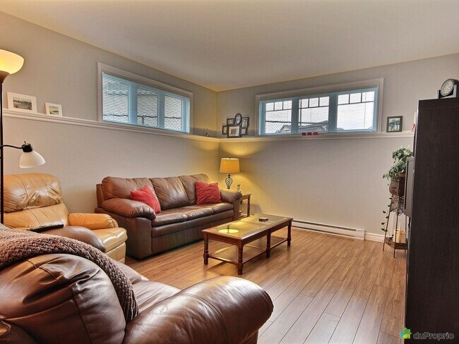 Photo - 44 Imp Moïse-Gauthier Unit Apartment