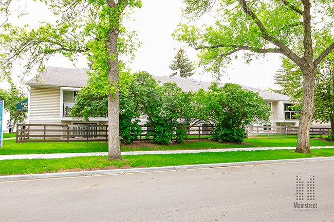 Photo - Evergreen Manor Apartments
