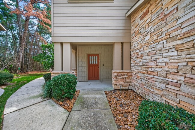 Photo - 65 Scarlet Woods Ct