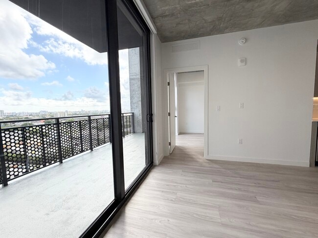 Photo - 1635 NE Miami Ct Unit A1