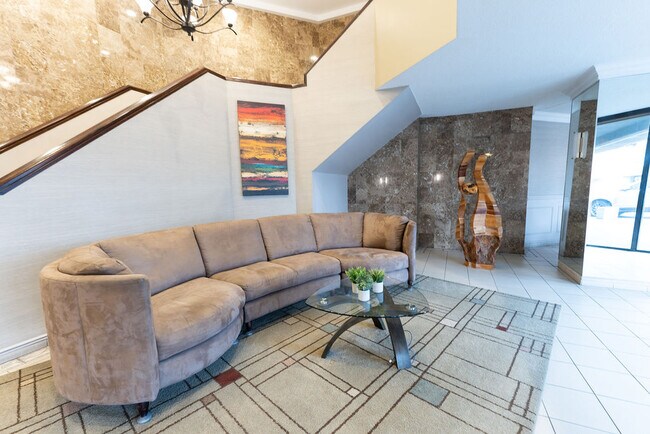 Photo - 2 Bedroom + 2 Bathroom Condo for Rent – Downtown London Unit 906