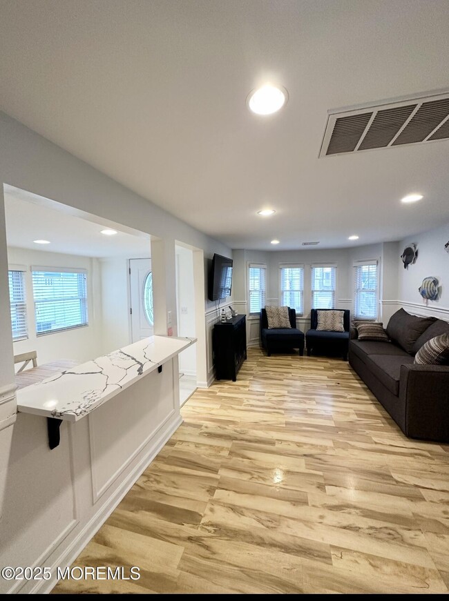 Photo - 7 Princeton Ave