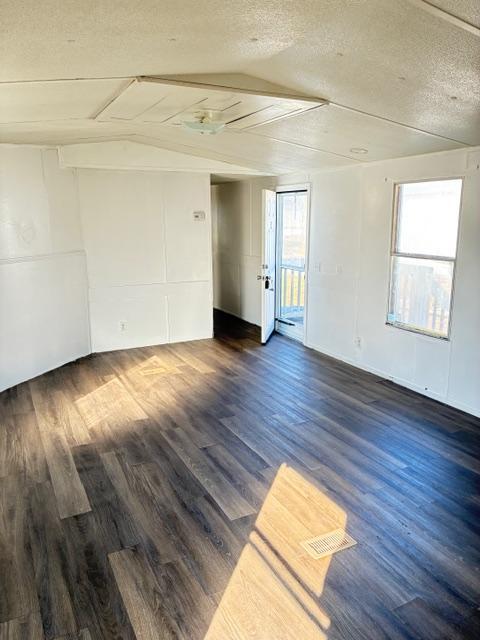 Photo - 2315 Wysteria Ln