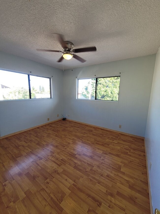 Photo - 86 Waipahe St Unit Main House