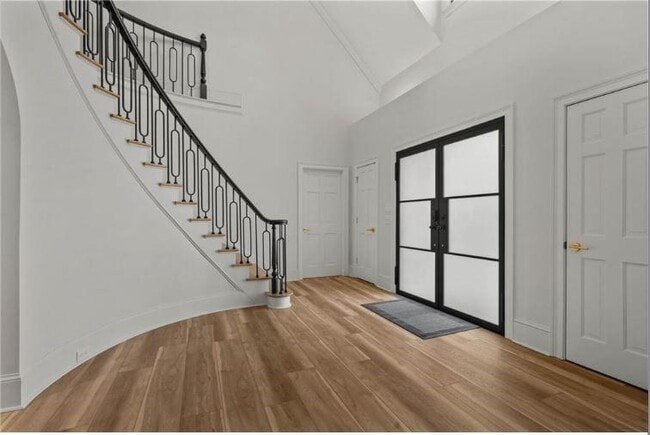 Photo - 5425 Hoylake Ct