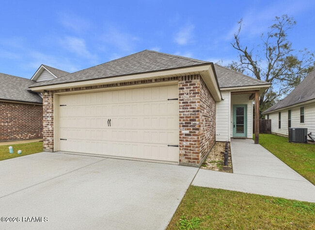 Photo - 212 Twin Meadow Ln