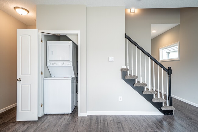 Photo - Becklow Place