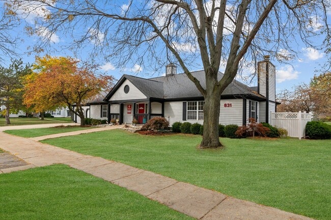 Photo - Fairfax Apartments - Lansing, MI