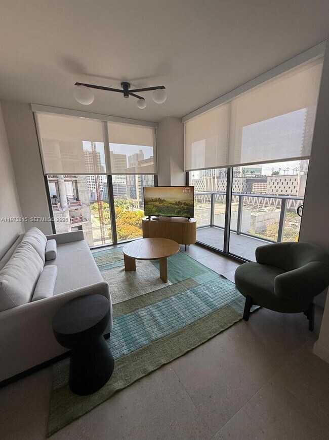 Photo - 11 NE 6th St Unidad 1201