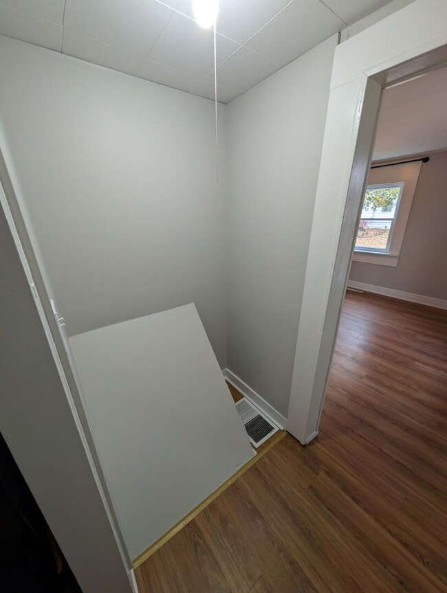 Photo - 216 N 9th St