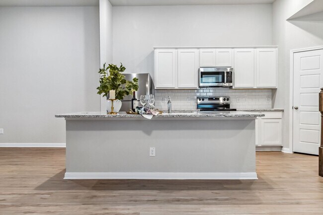 Photo - 131 Nespral Dr