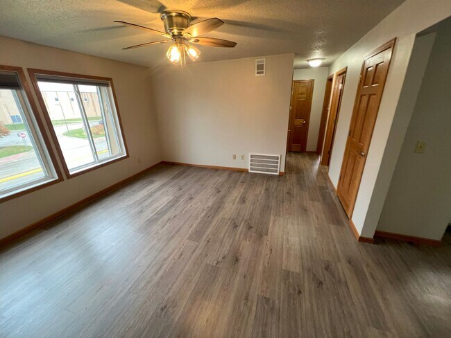 Photo - 2 bedroom unit, tenant pays only electricity Unit #11