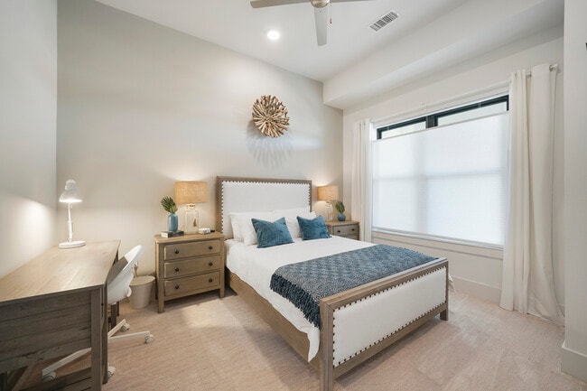 Photo - 199 Waterpoint Ct Unit 404