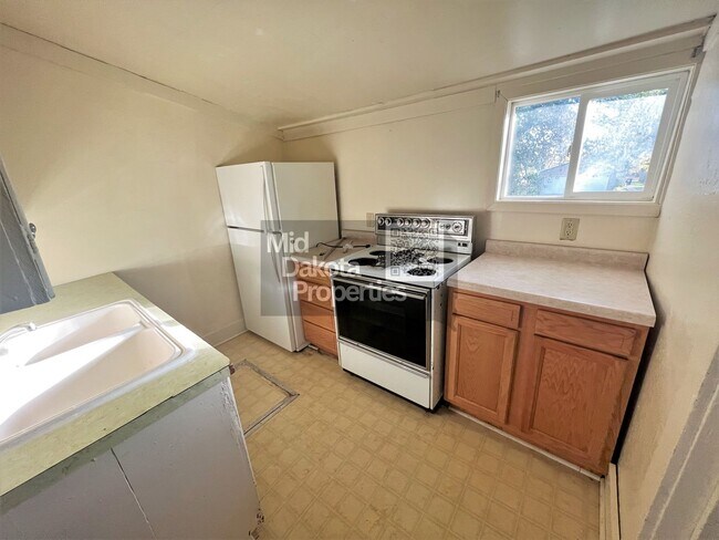 Photo - 608 S Wisconsin- 1 Bedroom House