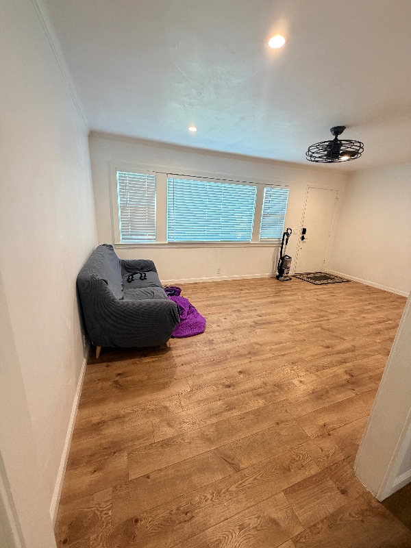 Photo - 1240 Kenneth St