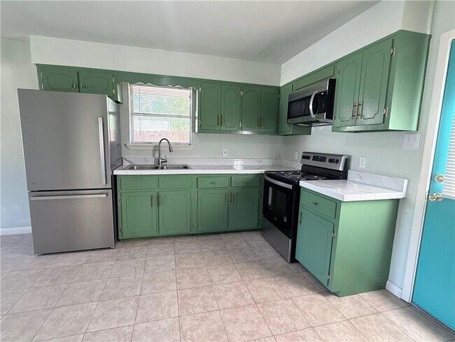 43291 Baker Rd Unit B