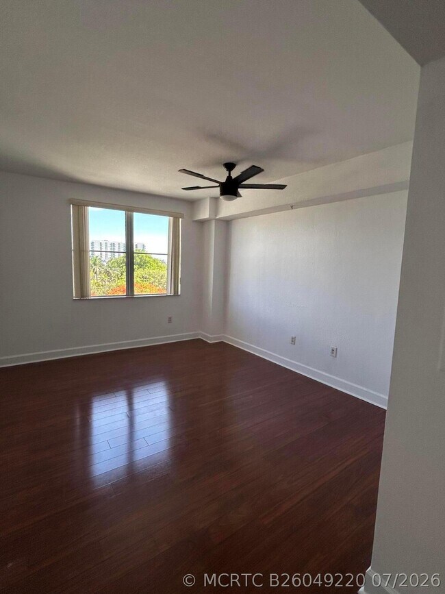 Photo - 1830 Radius Dr Unit 514