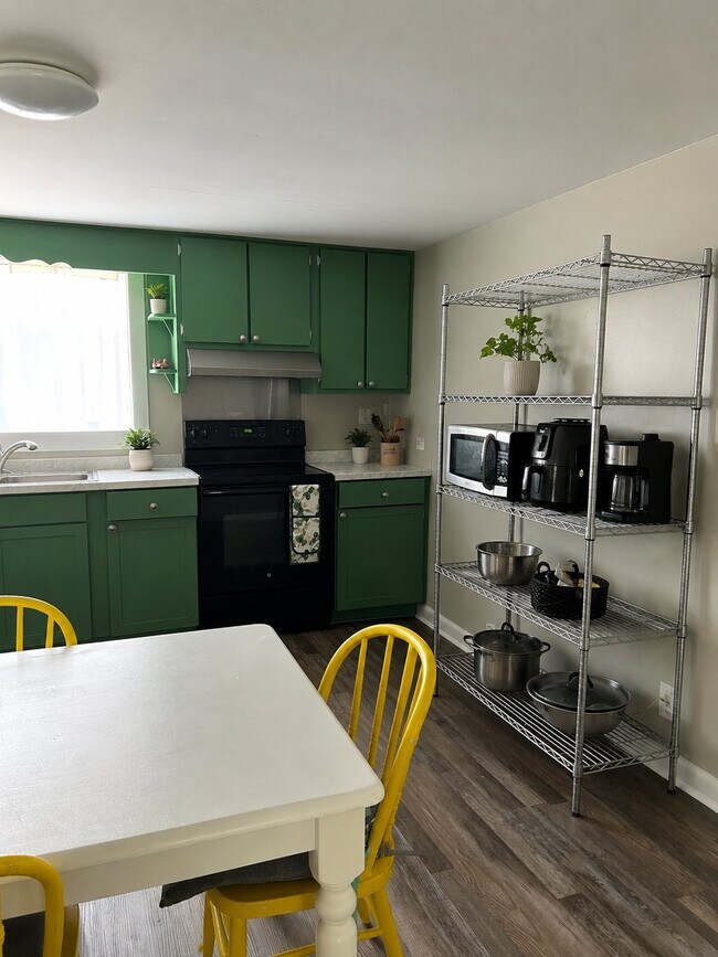 Photo - 409 Cherry St