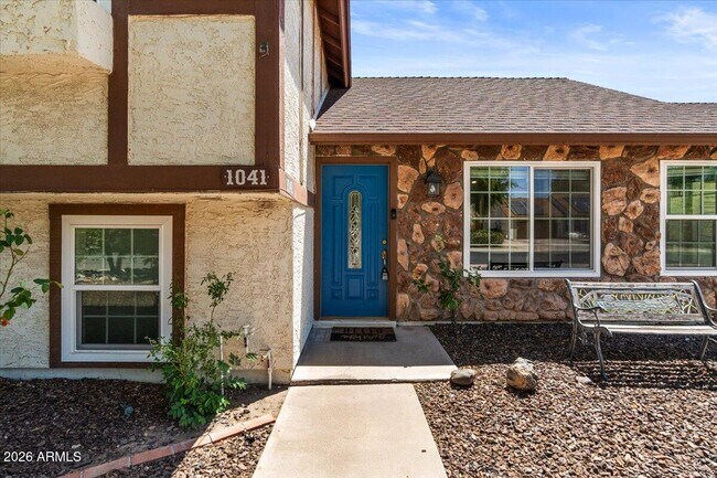 Photo - 1041 E Kristal Way