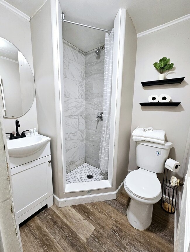 Photo - 312 Centre St