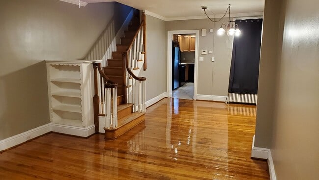 Photo - 4 Bedroom House Parking York City