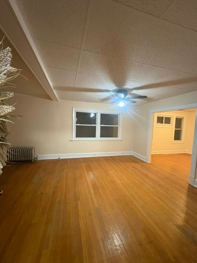 Photo - 839 N Main St Unit 2