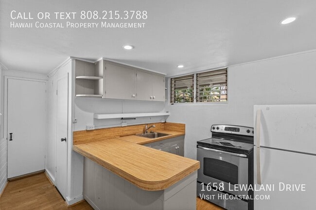 Photo - 1658 Lewalani Dr