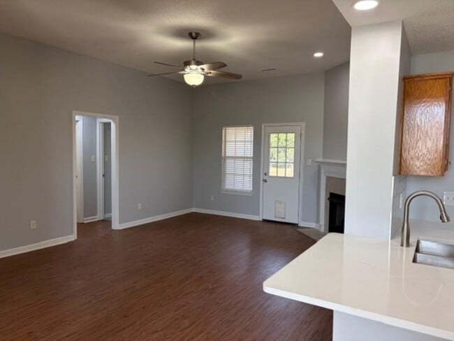 Photo - 1139 Breezy Valley Dr