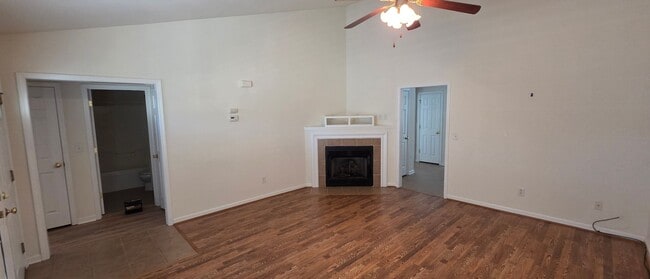 Photo - Prime Location Townhouse